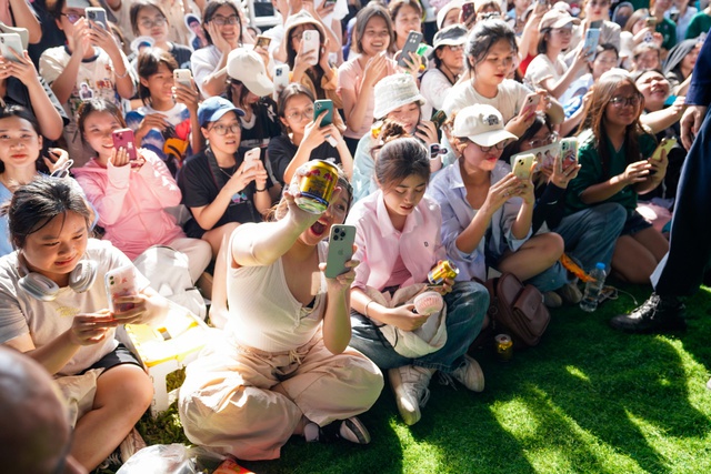 Lễ hội của Red Bull có gì mà thu hút hơn 18 nghìn người tham gia? - Ảnh 1.