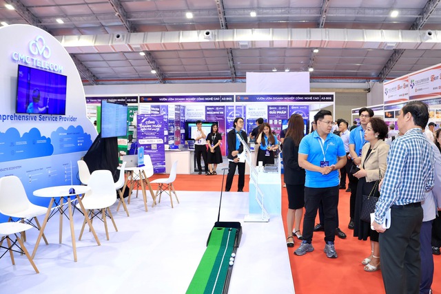 CMC Telecom mang đến giải pháp công nghệ toàn diện cho kỷ nguyên mới tại iTECH EXPO 2024 - Ảnh 2.