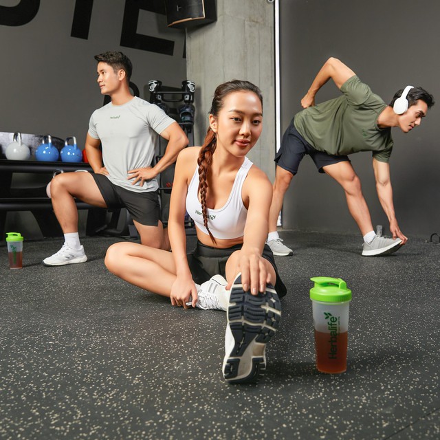 Chuyên gia dinh dưỡng thể thao từ Herbalife tiết lộ bí quyết tối ưu hiệu suất thi đấu cho bóng đá Việt Nam - Ảnh 3.