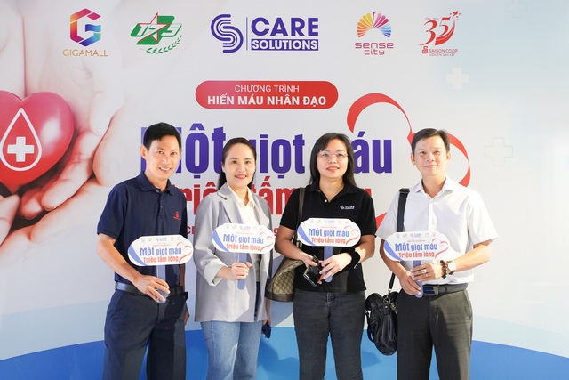 Care Solutions và TTTM Sense City Phạm Văn Đồng tổ chức ngày hội hiến máu - Ảnh 2.