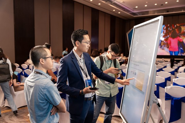 Nhiều giải pháp hiển thị tân tiến cho doanh nghiệp được giới thiệu tại hội thảo của Samsung - Ảnh 3.