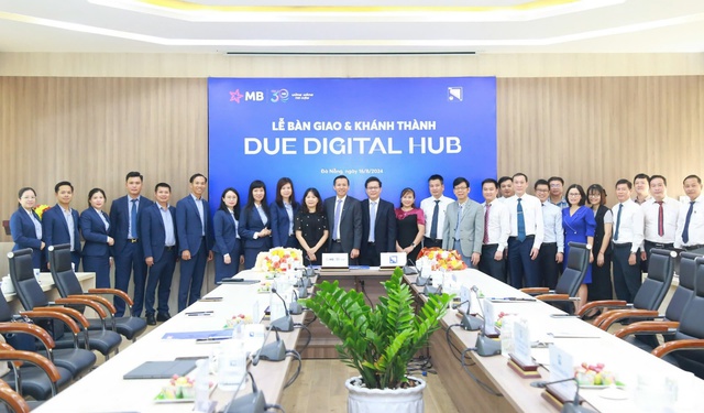 Khánh thành Digital Hub tại Trường ĐH Kinh tế - ĐH Đà Nẵng - Ảnh 5.