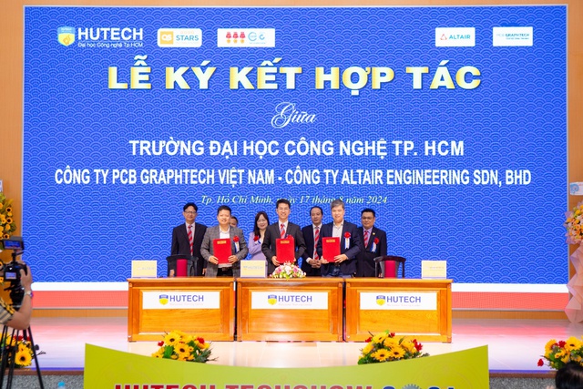 Hơn 200 đồ án của sinh viên HUTECH được doanh nghiệp đánh giá cao - Ảnh 5.