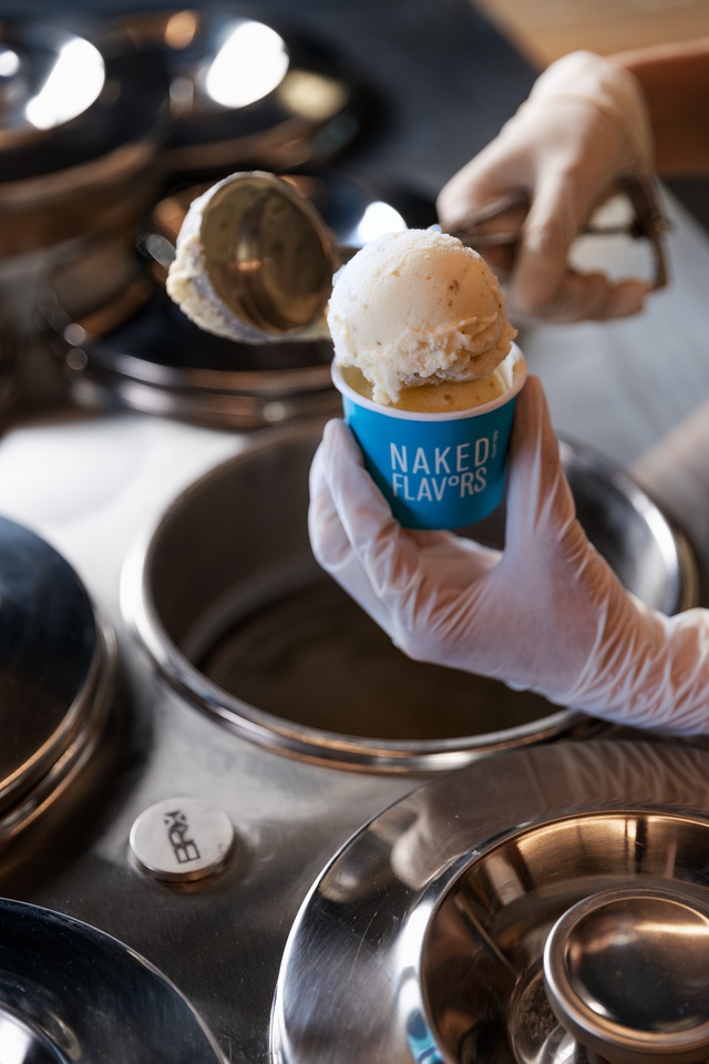 Người trẻ TP.HCM thong thả để tâm trạng tan chậm cùng… gelato Naked Flavors - Ảnh 2.