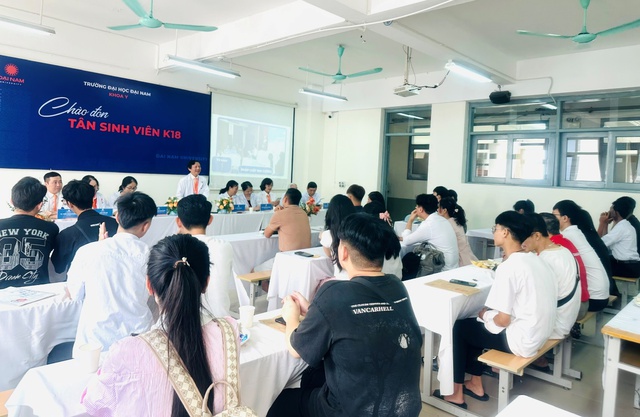 Đại học Đại Nam đón 6.000 tân sinh viên trong đợt nhập học đầu tiên, tiếp tục nhận hồ sơ nhiều ngành học hot - Ảnh 6.