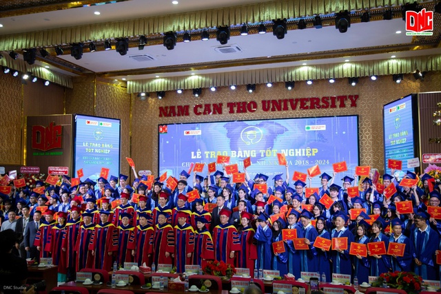 Đại học Nam Cần Thơ đồng hành cùng sinh viên, mở rộng tầm nhìn, hội nhập và phát triển - Ảnh 8.