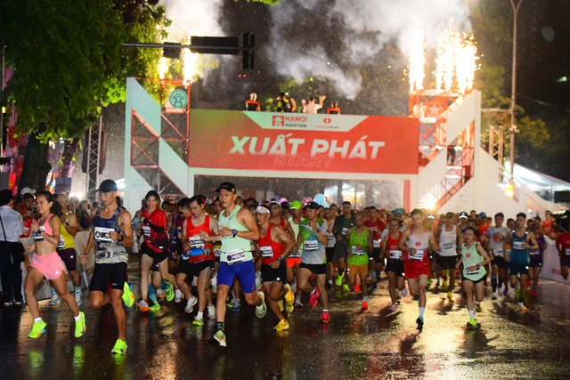 Giải Marathon Quốc Tế Hà Nội Techcombank mùa thứ 3: Hành trình của tinh thần thể thao kiên định, mạnh mẽ - Ảnh 10.