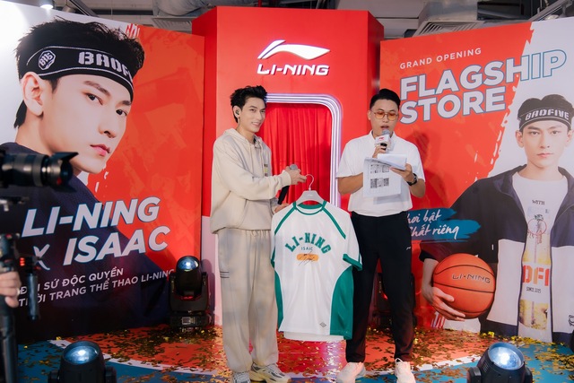 Li-Ning cùng Đại sứ thương hiệu Isaac “bùng nổ” chất riêng, thổi bừng tinh thần thể thao - Ảnh 5.