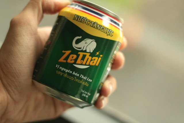 Nước tăng lực ZeThai - vị nguyên bản Thái Lan mang hương vị tự nhiên từ 100% đường mía - Ảnh 1.