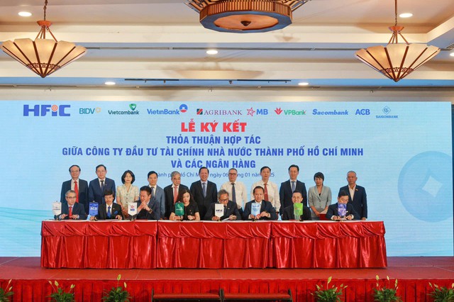 VPBank và HFIC chung tay thúc đẩy nguồn vốn phát triển Thành phố Hồ Chí Minh - Ảnh 1.