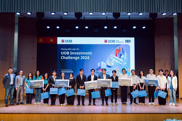 Đội Greenstone lên ngôi quán quân UOB Investment Challenge 2024 - Ảnh 1.