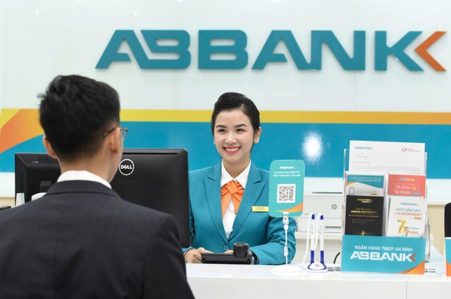 ABBANK được bình chọn Top nhà tuyển dụng được yêu thích nhất 2024 - Ảnh 3.