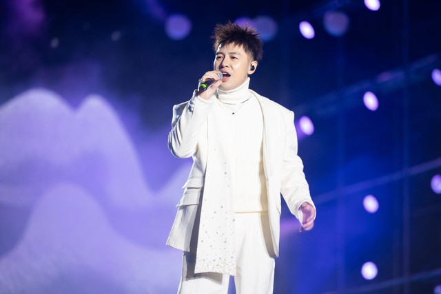 Hội tụ loạt KOL gia đ&igrave;nh, Hunmed Proud Concert viết n&ecirc;n giai điệu y&ecirc;u thương - Ảnh 1.