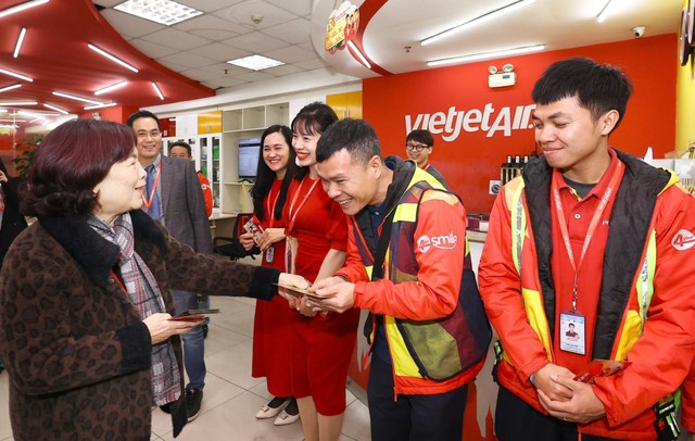 Đón xuân tài lộc ngày Mùng 1 Tết Ất Tỵ tại khắp các đầu sân bay cùng Vietjet- Ảnh 12.