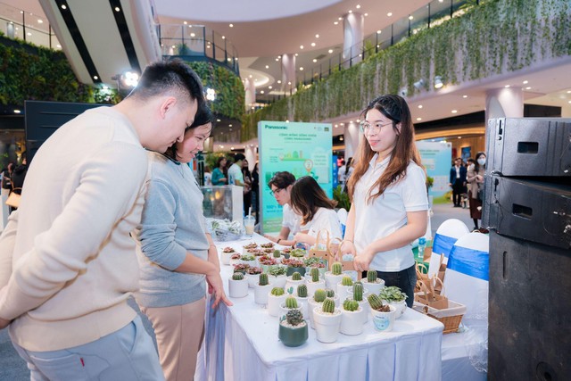 Check-in, trải nghiệm, nhận quà - Những khoảnh khắc đáng nhớ tại sự kiện “Cộng đồng sống khỏe cùng Panasonic” - Ảnh 4.