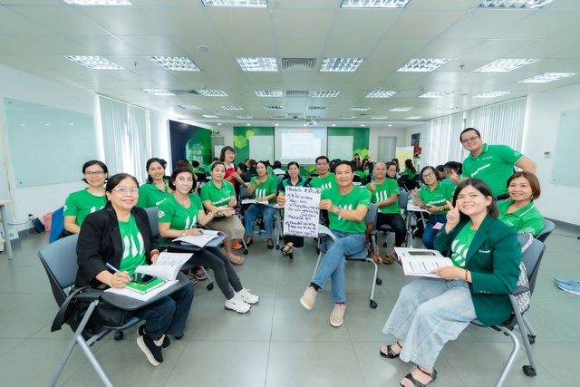 Tư vấn viên bảo hiểm Manulife được đào tạo kiến thức sức khỏe cộng đồng- Ảnh 2.