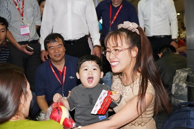 Tỷ phú Nguyễn Thị Phương Thảo – Doanh nhân của tầm nhìn, trí tuệ và lòng nhân ái- Ảnh 3.