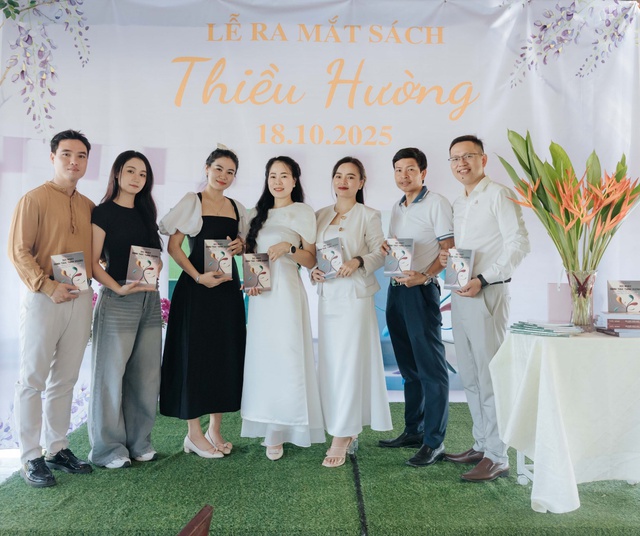 Doanh nhân Thiều Hường ra mắt hai cuốn sách lan tỏa tri thức nghề và tư duy thịnh vượng- Ảnh 4.