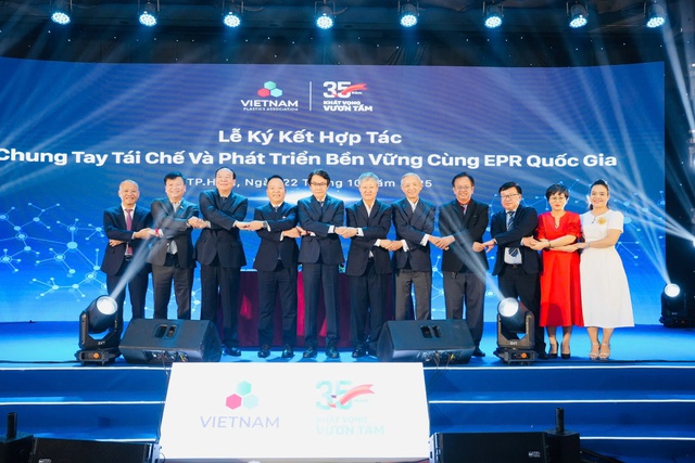 Khát vọng của Chủ tịch Hiệp hội Nhựa Việt Nam trong kỷ nguyên vươn mình- Ảnh 2.