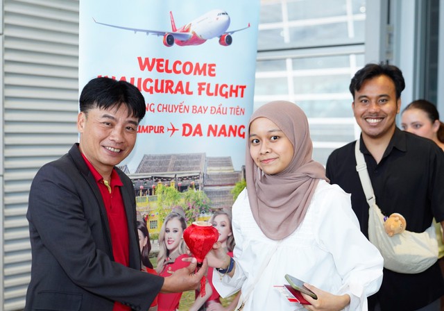 Vietjet khai trương đường bay mới kết nối Malaysia với thành phố biển Đà Nẵng - Ảnh 5.