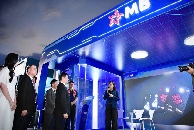 Mãn nhãn với công nghệ thanh toán thời thượng của MB tại Ngày Thẻ Việt Nam- Ảnh 2.