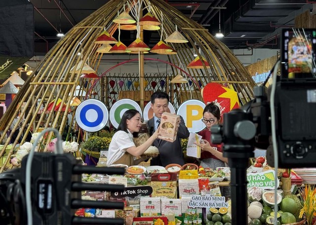 Hội chợ Mùa Thu 2025 mở ra kỷ nguyên kết nối thương mại, giao thương và lan tỏa văn hóa- Ảnh 1.