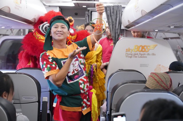 Trung thu 2025 – Cùng Vietjet lan toả yêu thương, phá cỗ trông trăng khắp muôn phương- Ảnh 5.