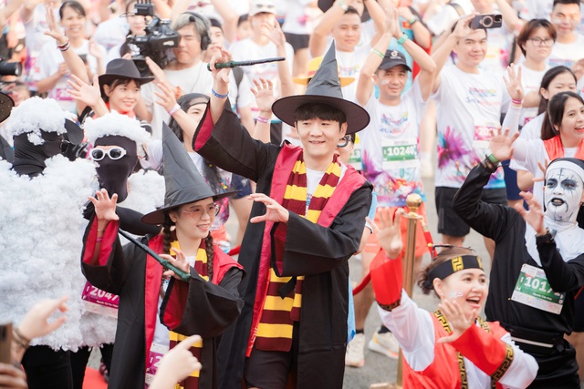 Color Run EcoLakes 2025 – Đường chạy sắc màu hòa cùng Halloween sôi động tại EcoLakes Mỹ Phước - Ảnh 1.