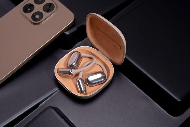 Xiaomi Gold Collection với Xiaomi 15T Series cùng loạt thiết bị đeo thông minh- Ảnh 3.