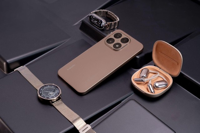 Xiaomi Gold Collection với Xiaomi 15T Series cùng loạt thiết bị đeo thông minh- Ảnh 5.