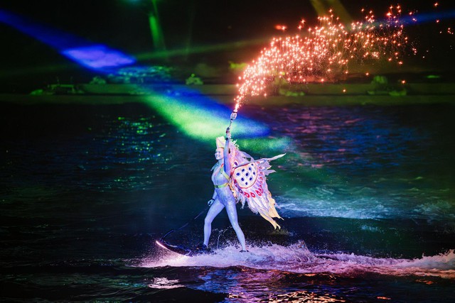 “Bản giao hưởng đại dương” 2025: Show diễn triệu view trở lại Phú Quốc- Ảnh 3.