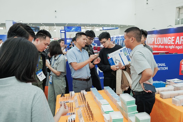 Các “ông lớn” mang gì đến Tuần lễ Công nghiệp và Công nghệ Việt Nam 2025?- Ảnh 2.