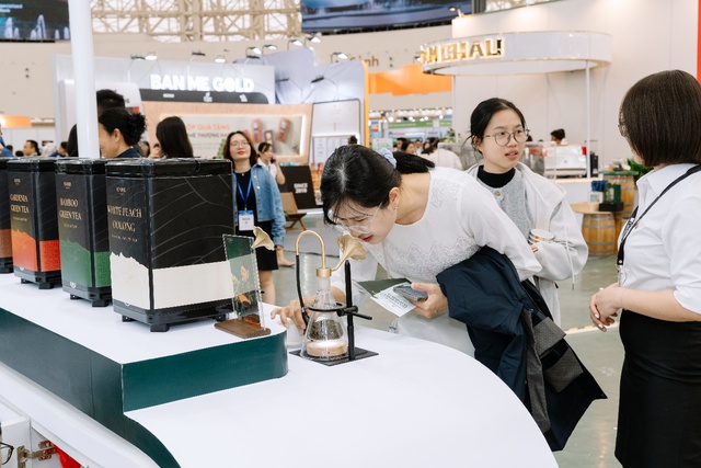 Nguyễn Phạm Group mang tới hai bộ sản phẩm: trà hoa và matcha tại Cafe Show 2025- Ảnh 2.