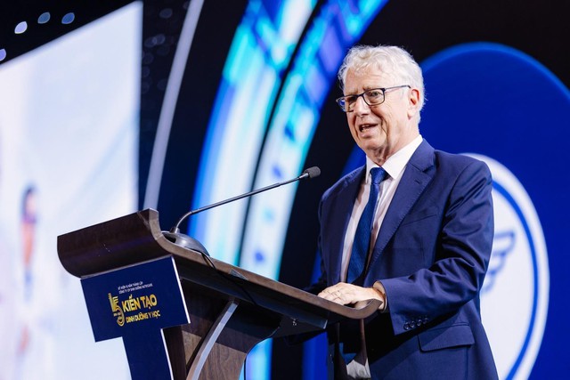 Metacare Colostrum – Dấu mốc 15 năm Nutricare ứng dụng dinh dưỡng miễn dịch- Ảnh 2.