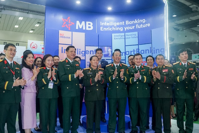 MB kiến tạo cầu nối tài chính Việt - Lào bằng công nghệ thanh toán quốc tế thuận tiện- Ảnh 1.