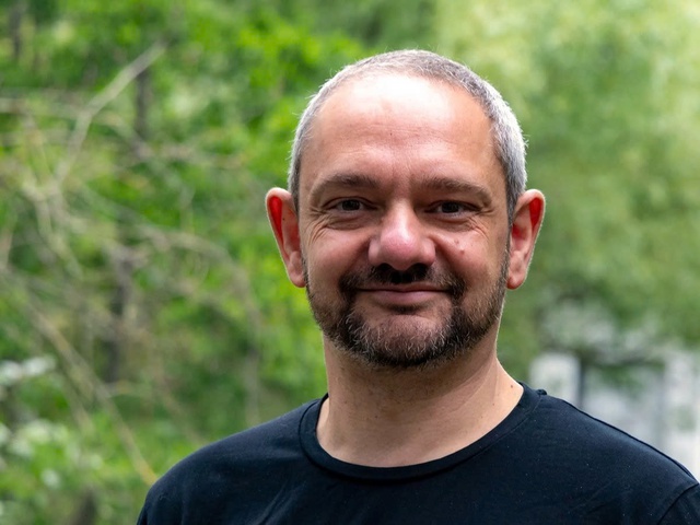 Những ngôi sao khoa học nào sẽ thắp sáng bầu trời tri thức tại Tuần lễ VinFuture 2025?- Ảnh 3.