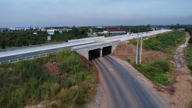 Townhouse ven biển Vũng Tàu: Tọa độ kinh doanh đắt giá nhờ cú hích hạ tầng - Ảnh 4.