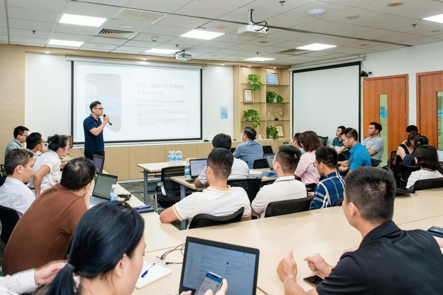 Bảo hiểm VietinBank (VBI) xếp hạng thứ 17 - Top 100 Nơi làm việc tốt nhất Việt Nam 2025- Ảnh 1.