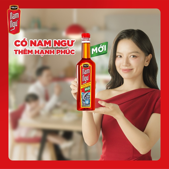 Dễ dàng xác thực hàng chính hãng khi quét QR Code trên mỗi chai nước mắm Nam Ngư- Ảnh 1.