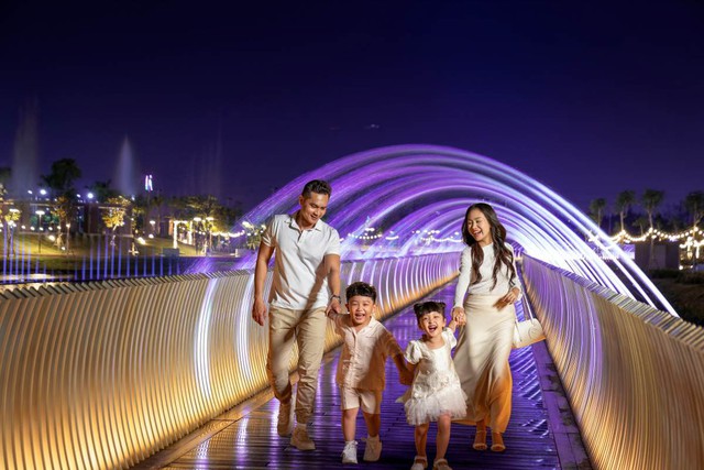 Hạ tầng khu Đông tăng tốc, lựa chọn an trú của người giàu TP.HCM đang đổi khác- Ảnh 3.