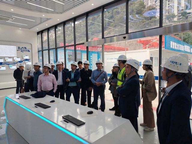 Vinaconex tiên phong đưa học viên ra nước ngoài học tập công nghệ đường sắt- Ảnh 3.