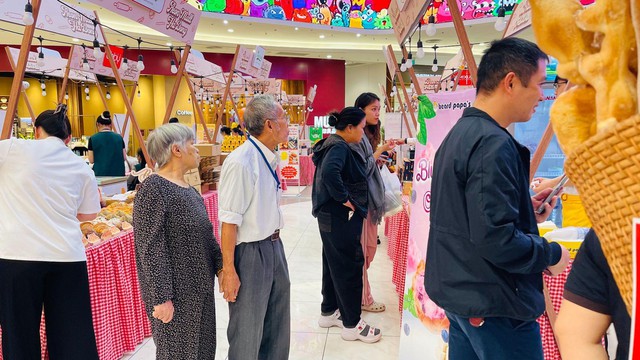 Thiên đường bánh ngọt - mặn đổ bộ đến AEON MALL Hà Đông - Ảnh 2.