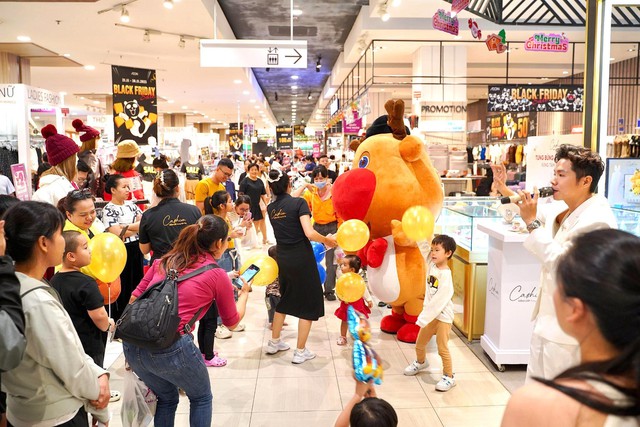 Cashion khai trương 4 cửa hàng mới tại TP.HCM - Ảnh 1.