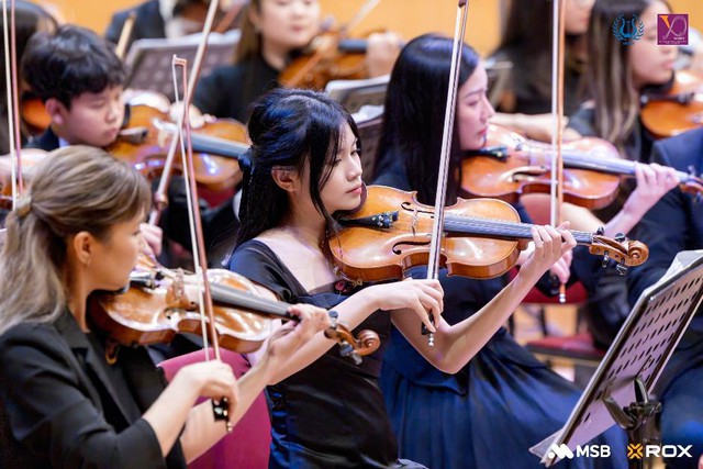 Chào tháng 12 cùng cuộc hội ngộ của 5 kiệt tác âm nhạc hàn lâm - Ảnh 4.