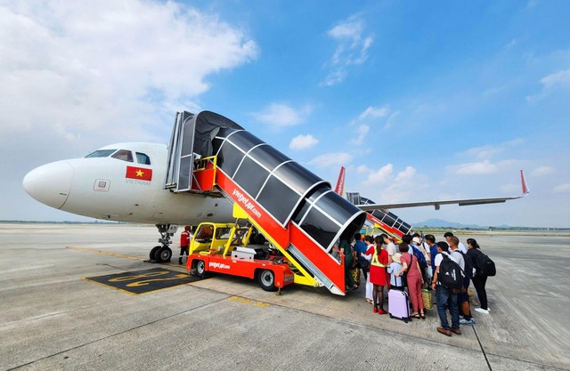 V&eacute; Tết đẩy xu hướng bay tiết kiệm l&ecirc;n ng&ocirc;i - Ảnh 3.