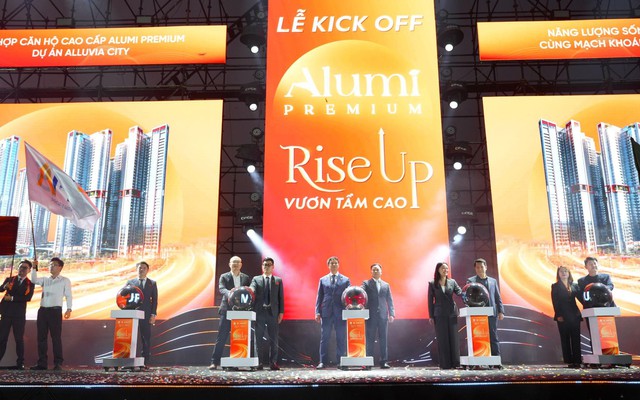 Hơn 6.000 sales dự Kick-off tổ hợp đầu tiên tại đô thị khoáng nóng Alluvia City - Ảnh 1.
