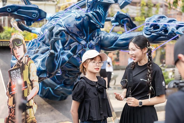 Roadshow Huyền Thoại Không Phai – Mang hình ảnh Crossfire: Legends đến gần hơn với game thủ - Ảnh 3.