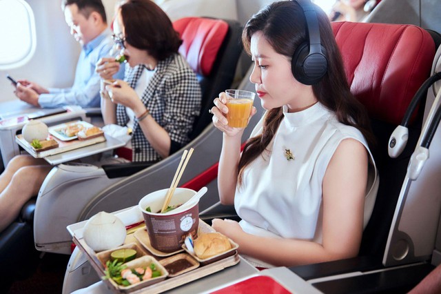 Bay Vietjet cùng hạng ghế Business, SkyBoss - Phong cách người dẫn đầu- Ảnh 2.