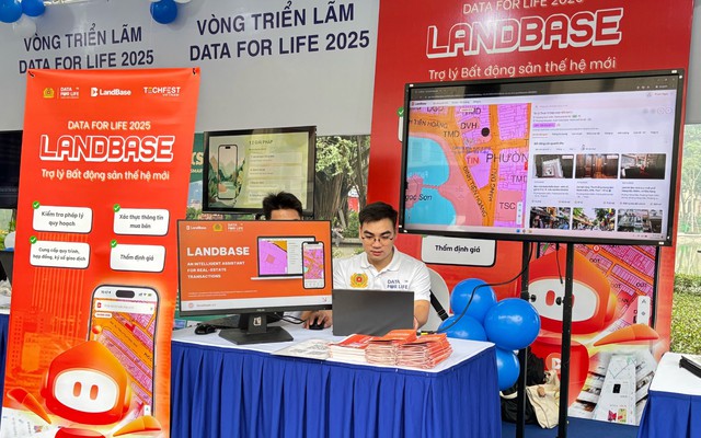 Data For Life 2025: LandBase ghi dấu ấn với giải pháp dữ liệu bất động sản ứng dụng AI - Ảnh 4.