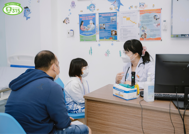 Tiêm chủng chuẩn vàng y khoa bởi bác sĩ chuyên khoa Nhi- Ảnh 3.